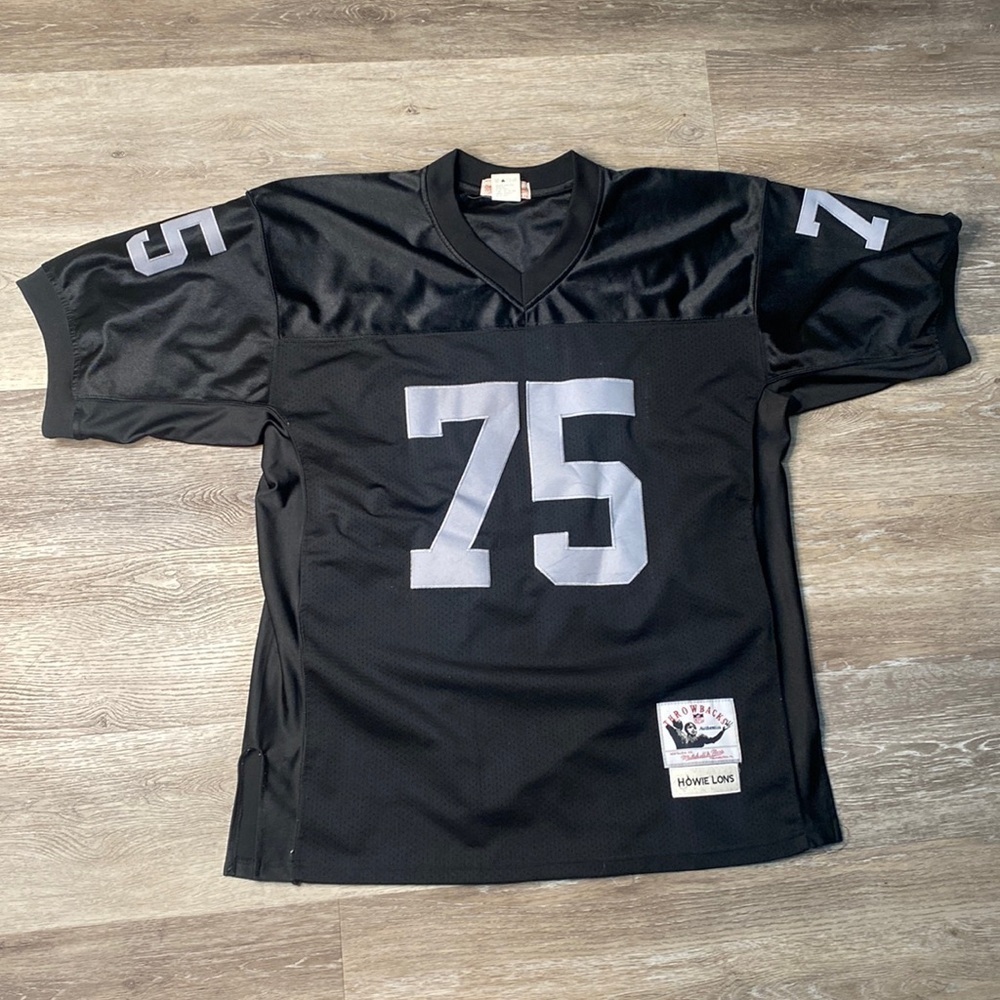 Vintage Mitchell & Ness Howie long Size 52 raiders jersey